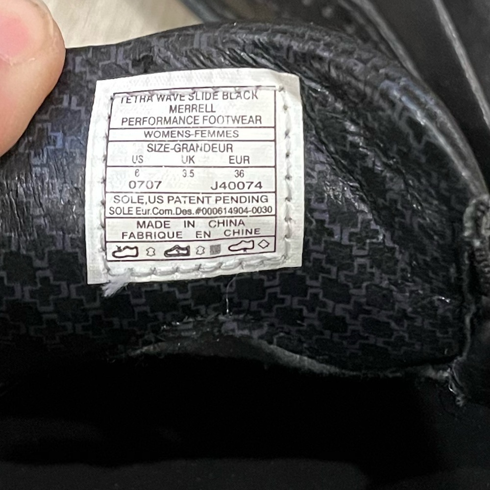 Merrell women’s black mules 6 like new - Picture 15 of 15